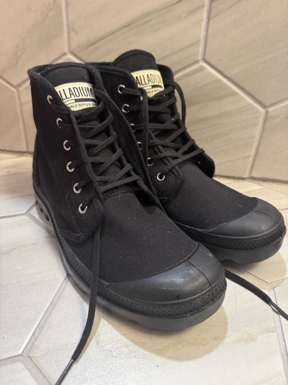 Palladium Men's Pampa Hi Originale